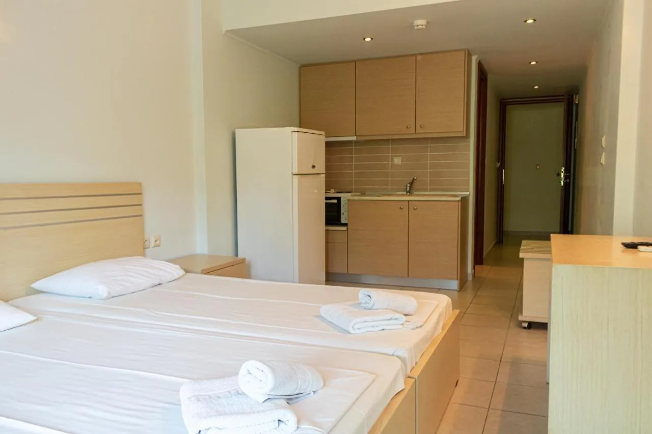 Jj Rooms Apartments Pefkohori Greece