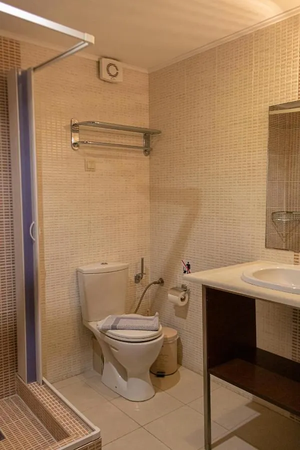 Jj Rooms Apartments Pefkohori